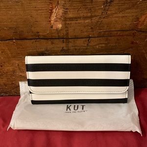 Kut from the Kloth wallet- Never been used